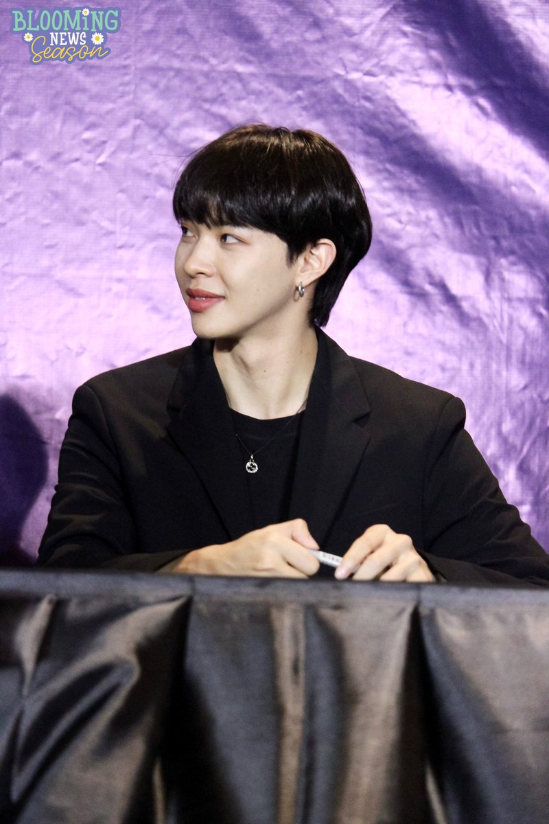 Blooming_newsss's tweet photo. ภาพบรรยากาศเพิ่มเติมในงาน Fansign ครั้งแรกของหนุ่มๆ Seven stars 

#SevenStarsTH #Ppeanutp #AlanPa #Oppopp #YOYOthanawin 
#SevenStarsFirstFansign
#ExclusiveFANSIGN #KBeautyFestival2022 https://t.co/N8tZOtKLnh