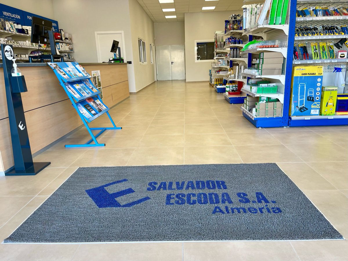 SalvadorEscoda's tweet photo. 📢📰 ¡¡NOTICIÓN!! ¡¡Tenemos NUEVA #EscodaStore en ALMERÍA!! 👏💪🏬
🔥☝️🏷️PROMOCIÓN ESPECIAL REAPERTURA hasta final de mes: Regalo por volumen de compra
🕐 Lunes a viernes 08:30 a 13:30 y 15:30 a 18:30
👉VISITALA🗺️https://t.co/YaMHSoQnZc
#atuservicio #reapertura #instaladores https://t.co/cQCnauf7sv
