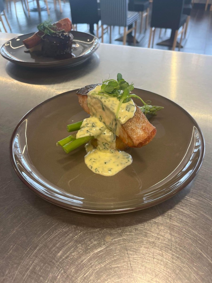 the_openkitchen's tweet photo. We are open for Lunch, Coffees, Cakes and Sandwiches this week
if you'd like to book a table, please
📧 Theopenkitchen@barnsley.ac.uk
📞 01226 216365
#theopenkitchen #barnsleycollege #barnsleyisbrill https://t.co/Ijaey1YGkf