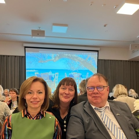 HelsinkiGreek's tweet photo. Happy to participate in the event organized by the Federation of Finnish-Greek Associations to mark its 42nd anniversary. Perfectly organized. https://t.co/bkL3C56k62