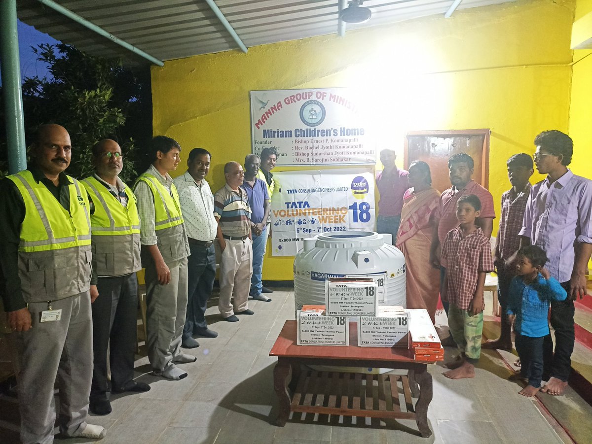 TCEConnect's tweet photo. #TVW18 #TCEndeavour #TCEConnet
As part of the month-long #TataVolunteeringWeek program, #volunteers from Tata Consulting Engineers (#TCE), AndraPradesh #powerplant #project site visited an #orphanage and spent quality time with the residents and donated essential supplies & food https://t.co/u0iZpCJZim