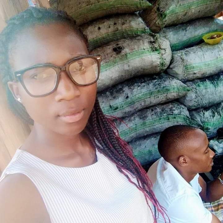 KintuZuti's tweet photo. We Need More Lifting Up ... And Less Tearing Down. 📌📌

#Youthemployment 
#workingwomen 
#businessminded 
#successaddicts 
#aspiretoinspire https://t.co/GxXVwMFHUF