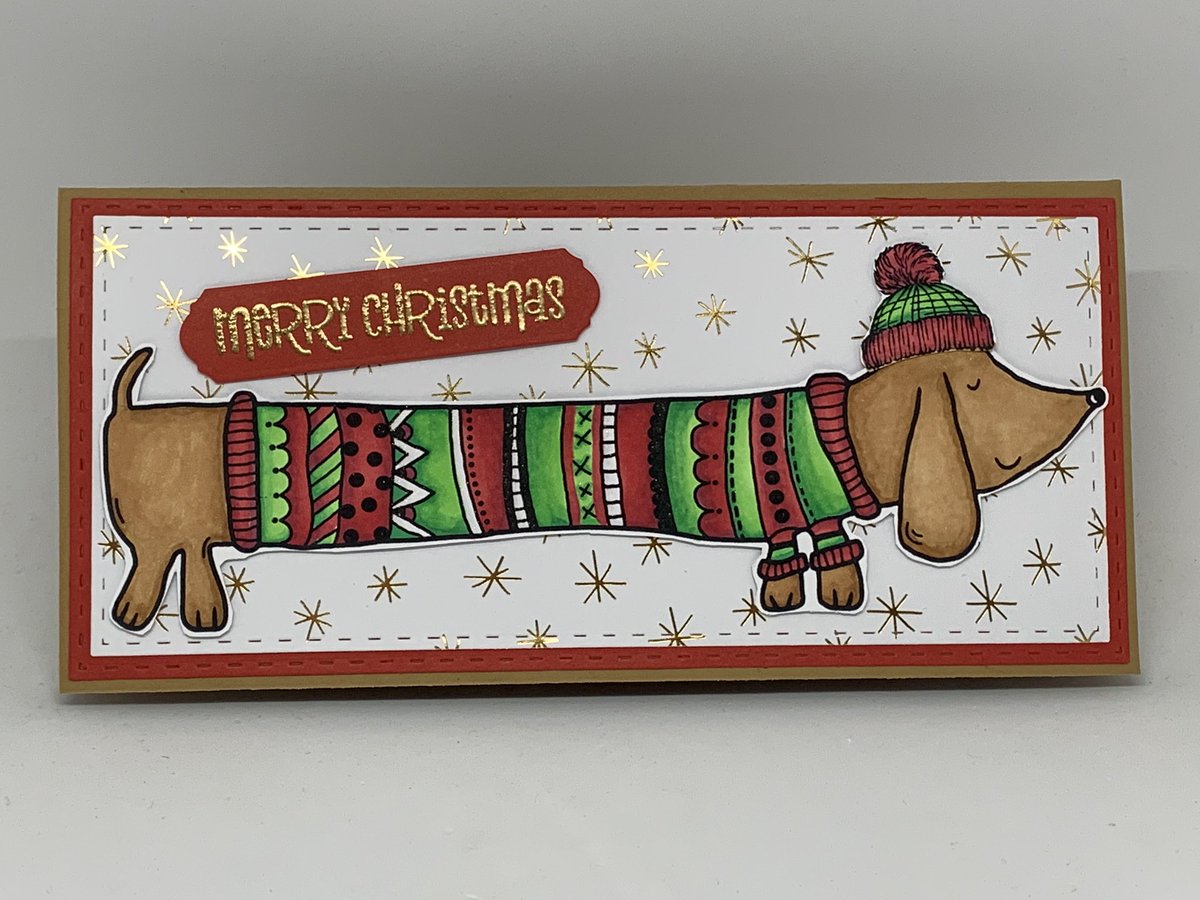 BlingCottage's tweet photo. I’ve lost my creative spark this last week. 🤦🏼‍♀️

So I find the best thing to do when this happens is give myself a stamp challenge. My go to is to use a stamp that’s not a Christmas stamp and make a Christmas card. 

This normally does the trick and gets me creating again. 🤞🏻 https://t.co/b5cMa2KwTW