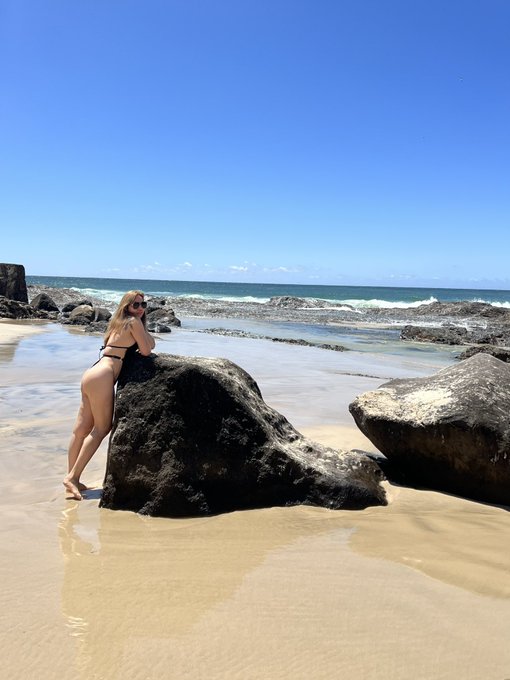 Sex on the beach &hellip;. Subscribe to my @OnlyFans https://t.co/IHgHwo1l6u ♡ https://t.co/bSspYp8HL4<a class="tags" href="/tag/onlyfans">@onlyfans</a>