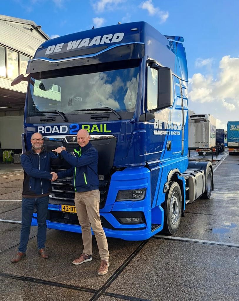 De Waard Transport tweet media