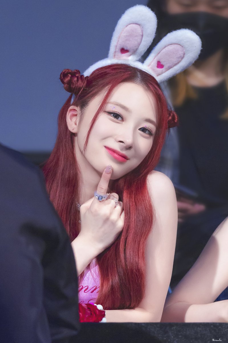 rockpunize's tweet photo. 220918 제일라아트홀 HQ

#로켓펀치 #RocketPunch #윤경 #Yunkyoung #ユンギョン 
@RCPC_members https://t.co/HNQ1S9vqel