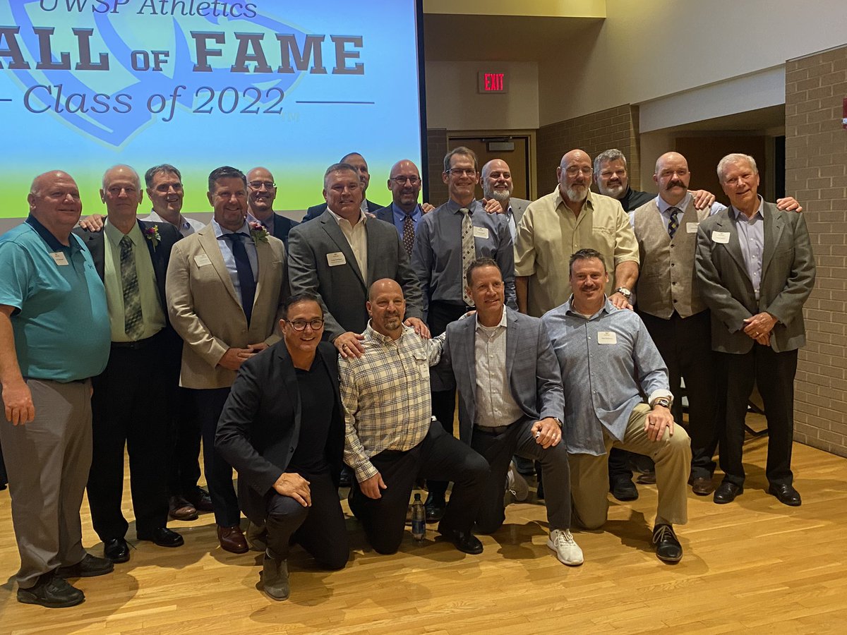 cver41's tweet photo. Pointer Hall Of Fame Weekend. With the Boyz of 87-88 https://t.co/oZ9F2wZfAN