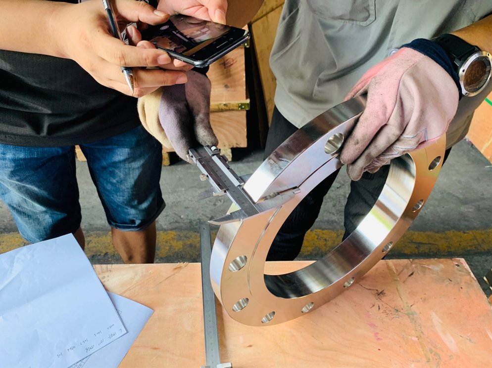 Ryan (@ryanpeng68) on Twitter photo Flange inspection before shipment, our inside quality inspection make sure delivering good quality products to our customers. Good quality then can win the trust👍👍👍
Welcome to contact me.
what'sapp / Wechat/Skype :+86 18229206387
Email: ryan@centerwaypipe.com Flange inspection before shipment, our inside quality inspection make sure delivering good quality products to our customers. Good quality then can win the trust👍👍👍
Welcome to contact me.
what'sapp / Wechat/Skype :+86 18229206387
Email: ryan@centerwaypipe.com