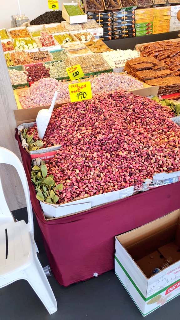 Memleket günleri Gaziantepliler buluşuyor etkinliğine 11. Sınıflarımızla katıldık. Birbirinden farklı yöresel ürünleri böyle bir etkinlikle görme fırsatı yakaladık. <a href="/usk_imkbmtal/">ÜSKÜDAR BORSA İSTANBUL MTAL</a> <a href="/sedabykol/">Seda Büyükol</a> @MeslegimHayatim <a href="/istanbul_MTE/">İstanbul Mesleki ve Teknik Eğitim</a> <a href="/sinan_umem/">Sinan Aydın</a> <a href="/gulhanuryan/">gülhan delibalta</a>