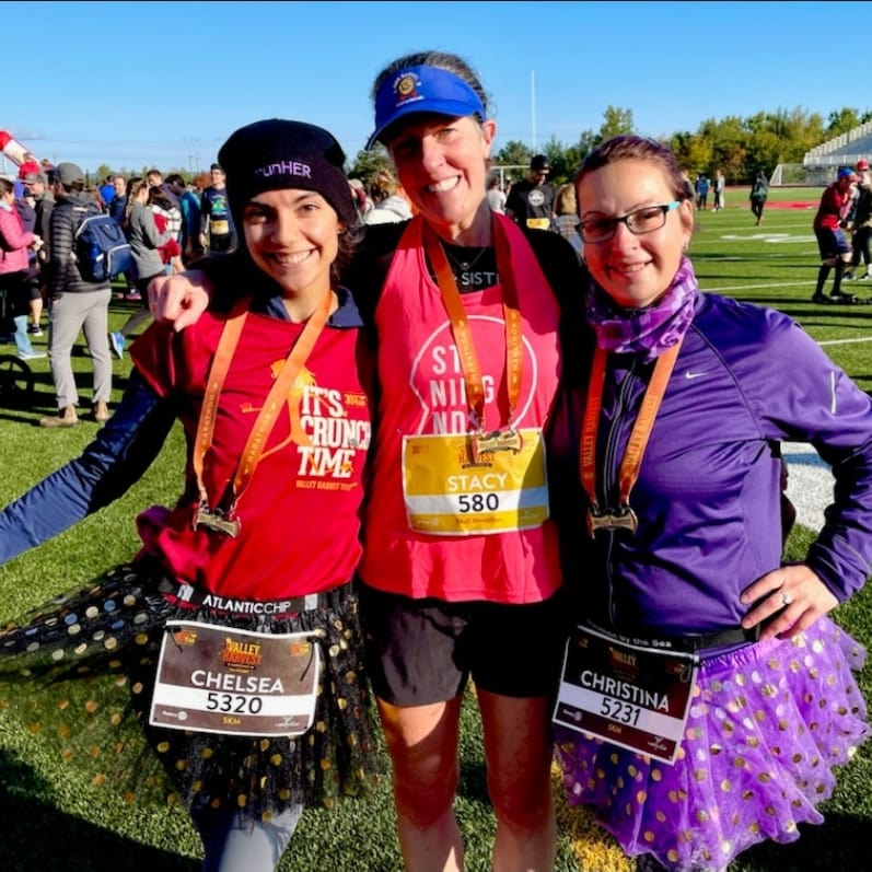 Well two out of three ain't bad! Happy holiday and Medal Monday.
#medalmonday 
#tutupower #tutu #tutulove #steelesubaru #solesistersrace #valleyharvest