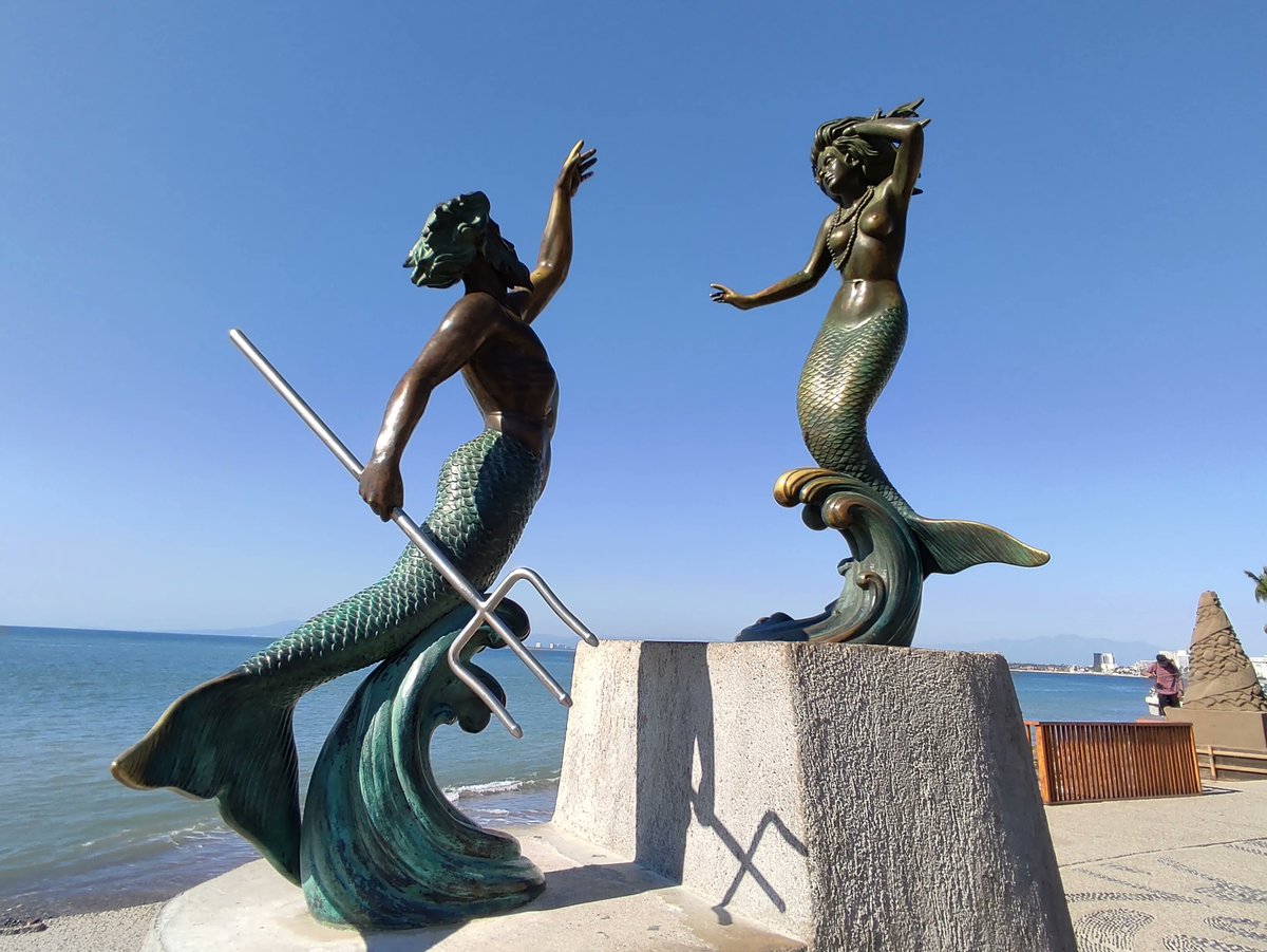 insta_Hop's tweet photo. You never know what lies around the next corner in Puerto Vallarta 🌿🌊 

Stroll alongside the beach down the El Malecón, full of lively bars, restaurants, and exceptional sculptures. https://t.co/7N7bJzMiJe