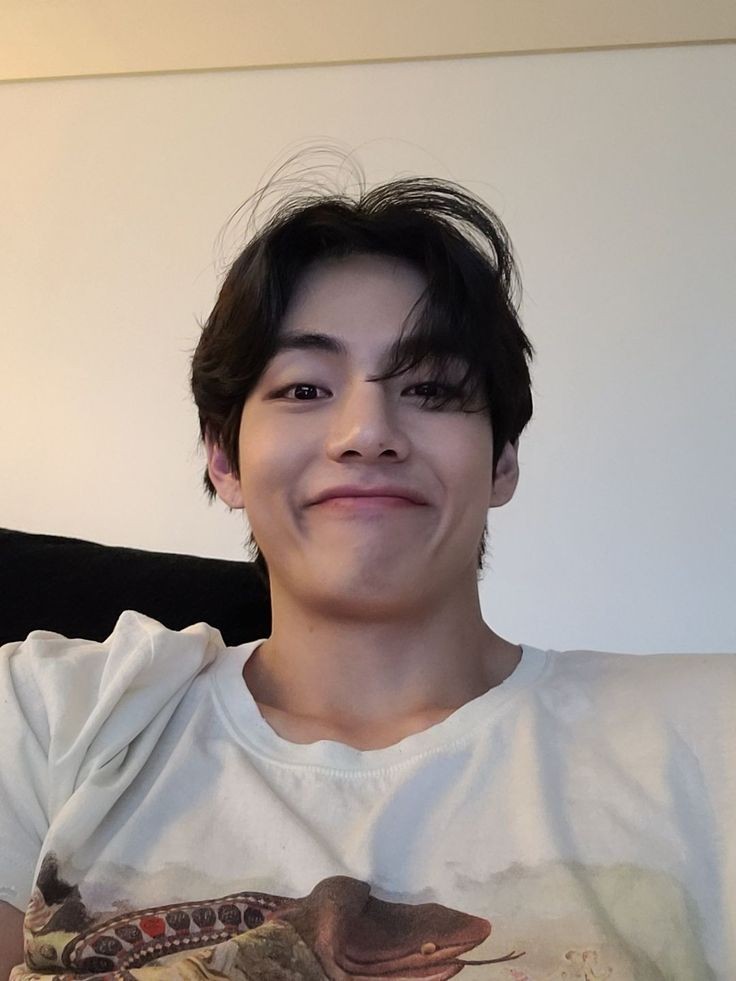 cillodirgantara's tweet photo. HIIII,be moots?temenan?fambest? Gas gas,anw pen punya ayang nih,help like/rt #roleplayer #roleplayerindonesia #LPM #moots @LpmRoleplayer https://t.co/zZQtyMfRpK