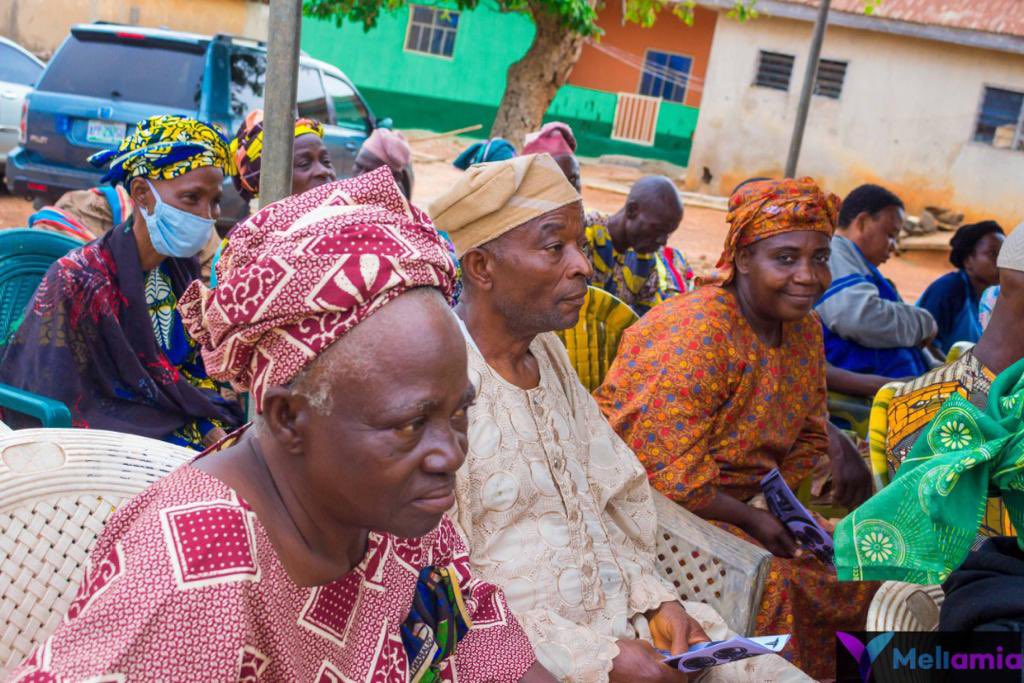 donsoj52's tweet photo. There’s just 1 thing I’m praying FOR this year so as to make my birthday WHOLE on Oct.23

I would luv 2 visit 3 downstream areas wit my team to sensitize them, give them relief materials and let them know THEY ARE NIGERIANS❤️

TWITTER DO UR THING RT

SEND A DM TO SUPPORT HUMANITY https://t.co/hChYr4kKBl