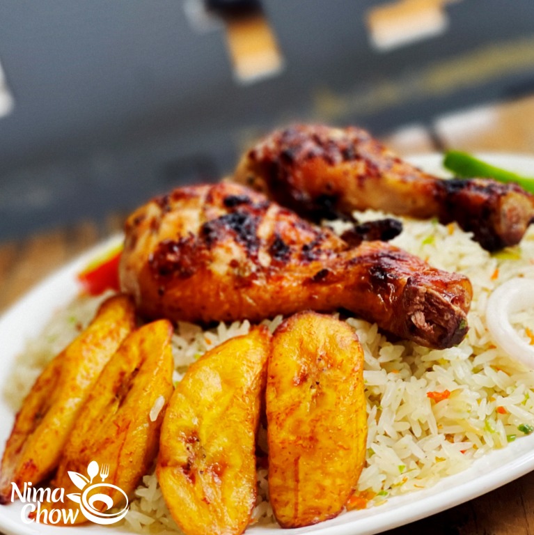 NimachowG's tweet photo. Shall we bring the fire?
Only if you can take it!
We talking bout delishly hot rice yummily peppered
With even yummier turkey wings
Or fresh off the grill juicy chicken
Perfect for dipping in that hot pepper
And sweet plantain to cool it all down!

Oh yeah, call us! https://t.co/yS8pwLzwiV