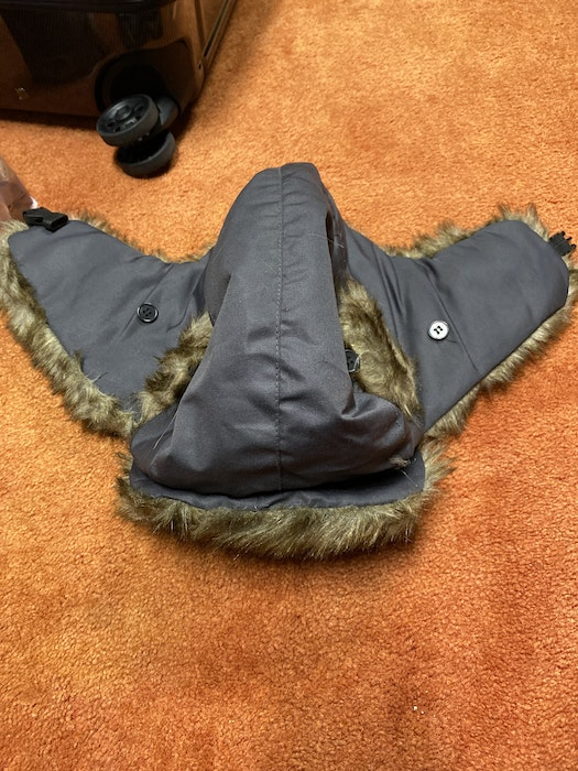 Goodchoi_LA's tweet photo. アイテム名:あったかい帽子
売却希望価格:5.00USD

https://t.co/IDpU325Aa5

※売切れの場合は、リンク先に表示されません。

さぁ皆さんも、どんどん売って、どんどん買おう！
グットチョイス、グッチョイ！で。 https://t.co/EI2kvdsPXQ