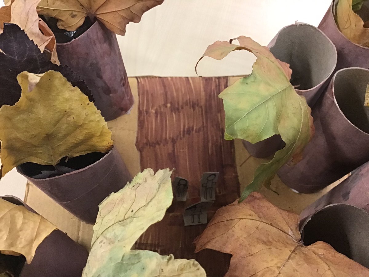 HolbrookschoolR's tweet photo. One super star Year 6 has loved studying The Journey by @Frenci_San so much that she made a 3D version at home, including the family, the border guards and a fox! 😍😀@clpe1 https://t.co/v3JUcXG8ZR