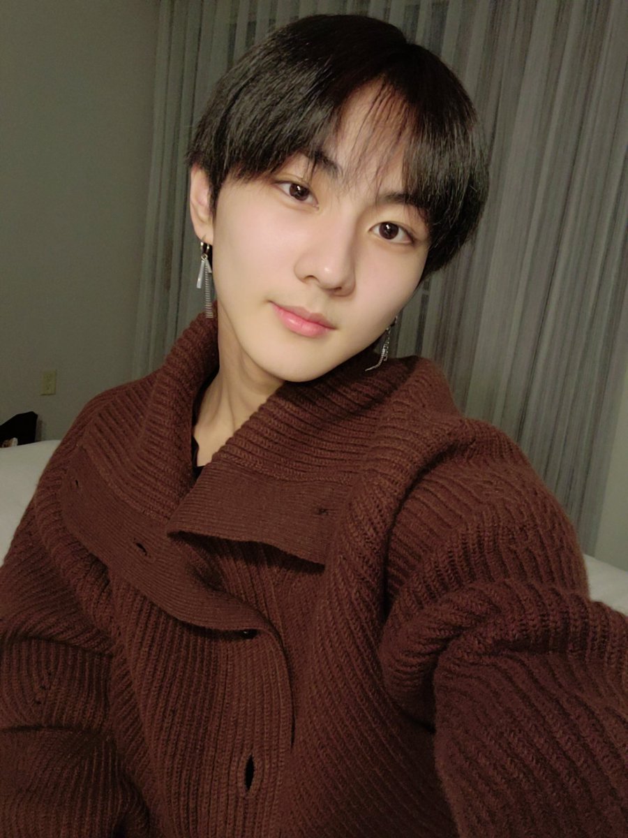 enhypenweverse's tweet photo. (2/2)

@ENHYPEN_members @ENHYPEN #ENHYPEN #엔하이픈 https://t.co/SnmziLNvui