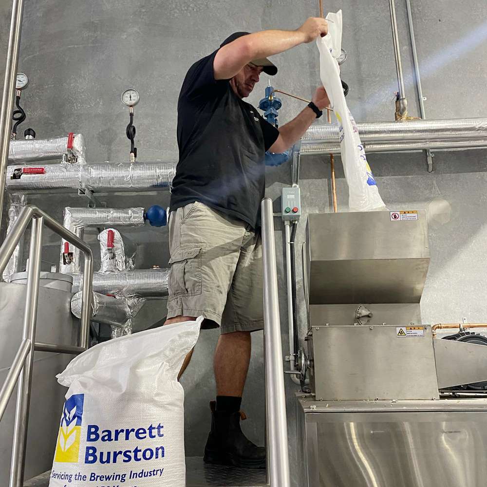 PierceZHANG5's tweet image. 2,000L micro brewery system in Australia supported by Tiantai. 
We supply the complete turnkey systems for beer brewing, distilling, kombucha brewing and wine brewing. Leave a message if you are interested. 
#microbrewery #breweryequipment #beerbrewery #beerbrewingsystem #beer