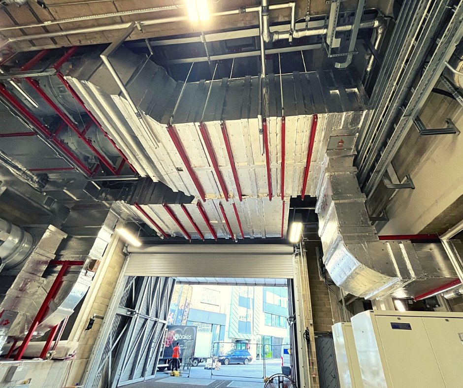 firetrace_duct's tweet photo. We are at Waterloo station where a ventilation system has been supplied to BS 476- part 24 Smoke Control ducts.
2 Hours insulation with matching CASWELL Firesafe® Access Doors.
Find out more here
https://t.co/nYoyHUfWNg
#firesafe #pfp #firerate #ductwork #smokecontrol https://t.co/wOtXQj8OWj