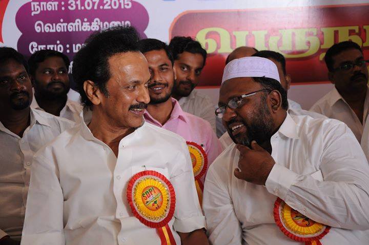 DhehlanBaqavi's tweet photo. திமுக வின் தலைவராக மீண்டும் தேர்வு
செய்யப்பட்டிருக்கும் மு.க.ஸ்டாலின் உள்ளிட்ட நிர்வாகிகள்  அனைவருக்கும் நெஞ்சார்ந்த வாழ்த்துக்களை தெரிவித்துக்கொள்கிறேன்.
தங்களின் சீரியதலைமையில் திராவிடஇயக்கம் புத்தெழுச்சி பெறட்டும்!
@mkstalin 
@arivalayam 
@KanimozhiDMK 
#திமுக
#ஸ்டாலின் https://t.co/taTUranN4R