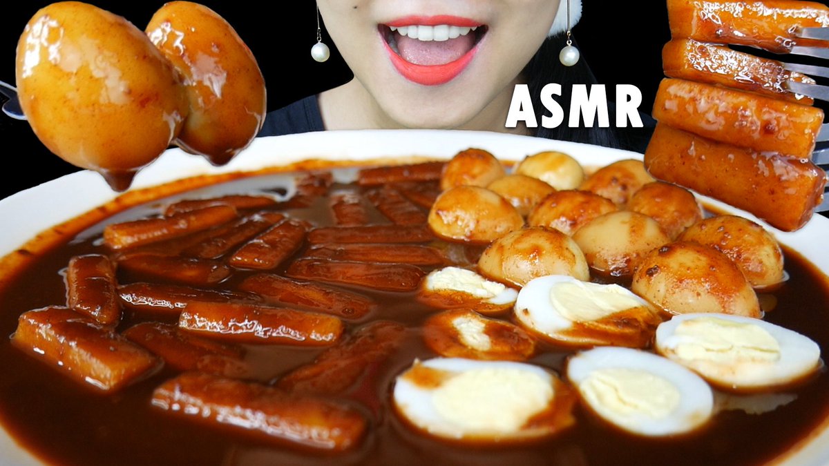 cintyaasmr's tweet photo. ENAK PEDAS!! ASMR MUJIGAE SPICY TOPOKKI MIX MUJIGAE TOPOKKI ORIGINAL RESEP ALA FUJI | ASMR MUKBANG INDONESIA😍
#mukbang #mukbangshow #mukbangvideo #koreamukbang #mukbangkorea #eat #eating #eatingshow #samyangnoodles #letseat #eatingsounds #eatingasmr

https://t.co/hl4aaUI3iV https://t.co/CrE1m7gyMm