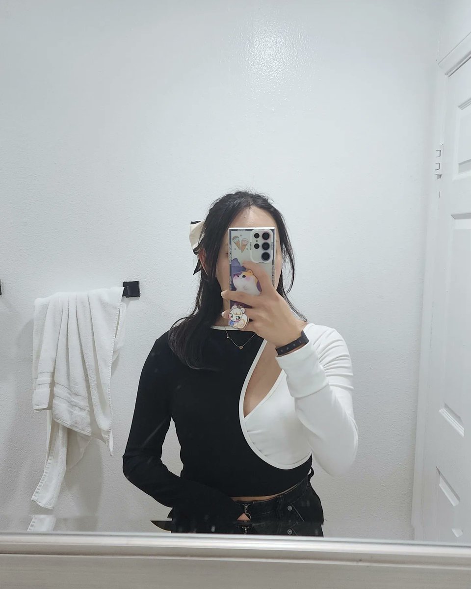 Delulumi tweet media