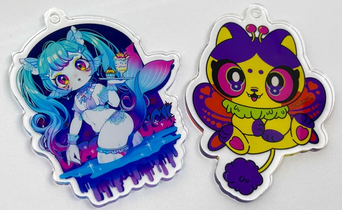 【新商品】アクリルキーホルダー人気のメイド人魚ちゃんと宇宙ねこのアクリルキーホルダーが登場!(こちらナスカンストラップが付きます)くじ引き(#むちくじ)で当たるッ何が当たるかドキドキ!わくわく!目指せコンプリート待ってます#デザインフェスタ56 #アクリルキーホルダー 
