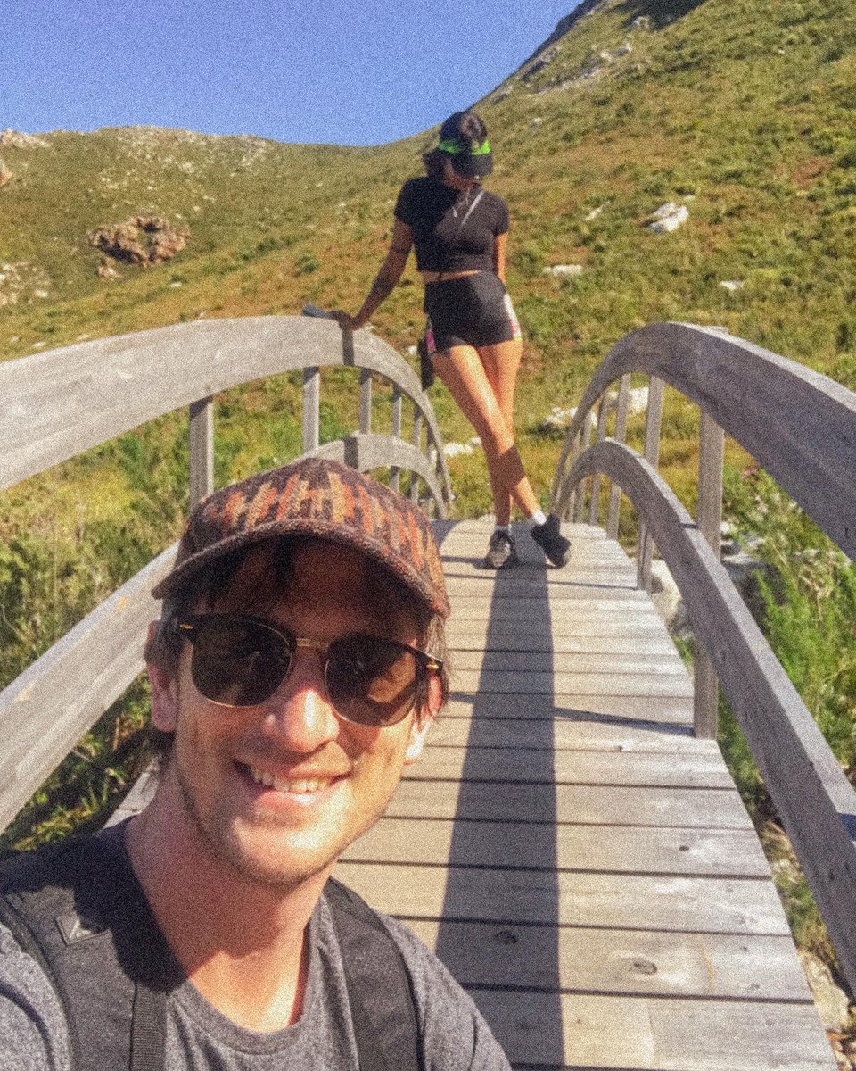coquet_tish's tweet photo. I don’t know much about serenity but I get pretty close on hot days wandering the mountains with @danferrez https://t.co/YlDy3cL2EH