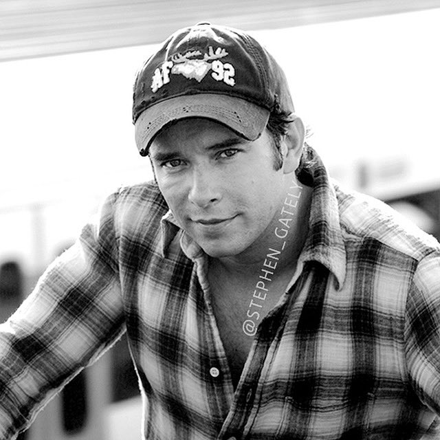 steo_gately's tweet image. « A heart is not judged by how much you love, it’s judged by how much you are loved by others. » - Wizard of Oz, 1939. 💙 

#StephenGately #RememberingSteo #Steo #LovedandMissedForever
instagram.com/p/Cjh2A8MK0Dp/