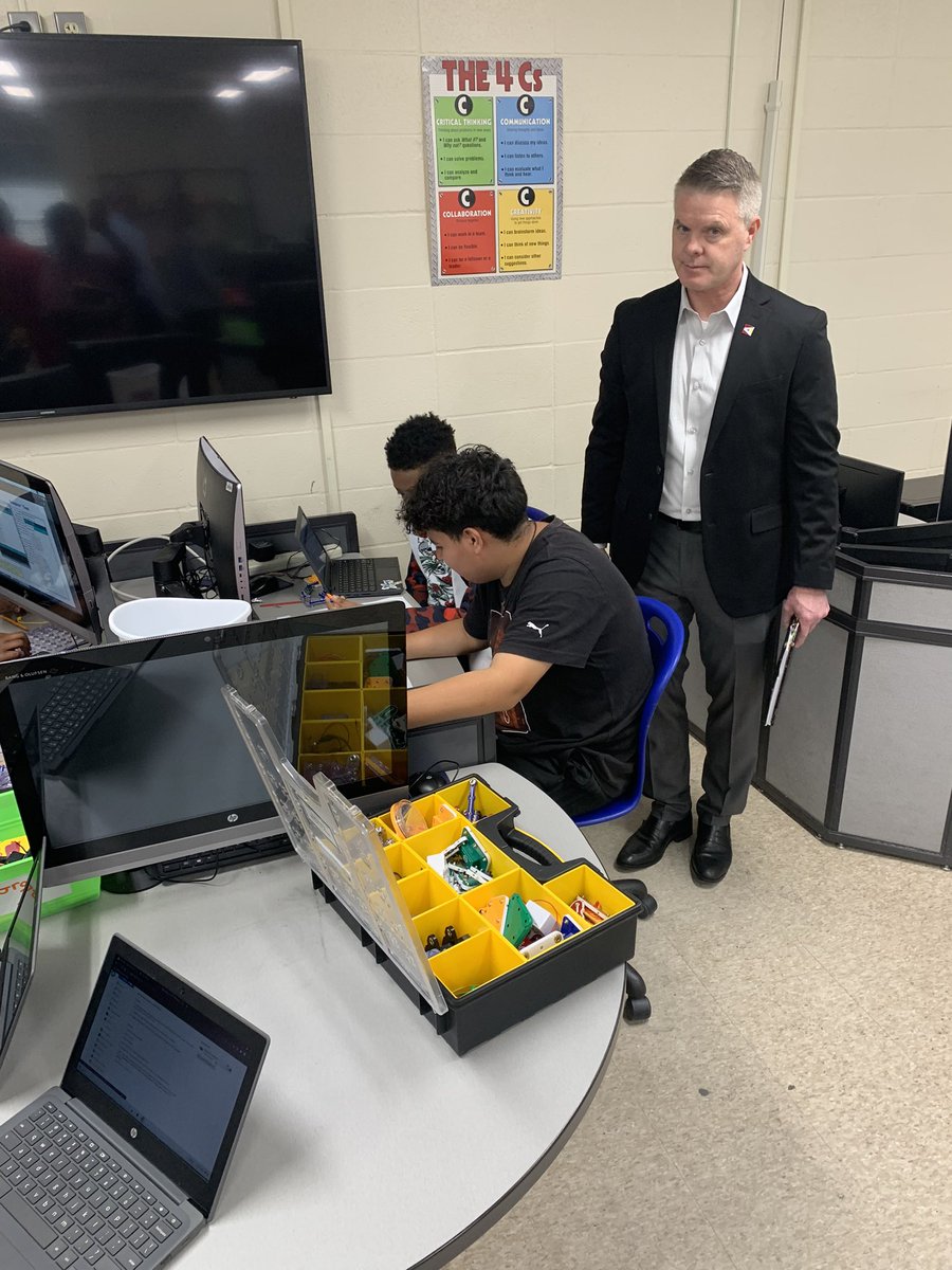 Nichole Thompson, M.Ed. tweet media