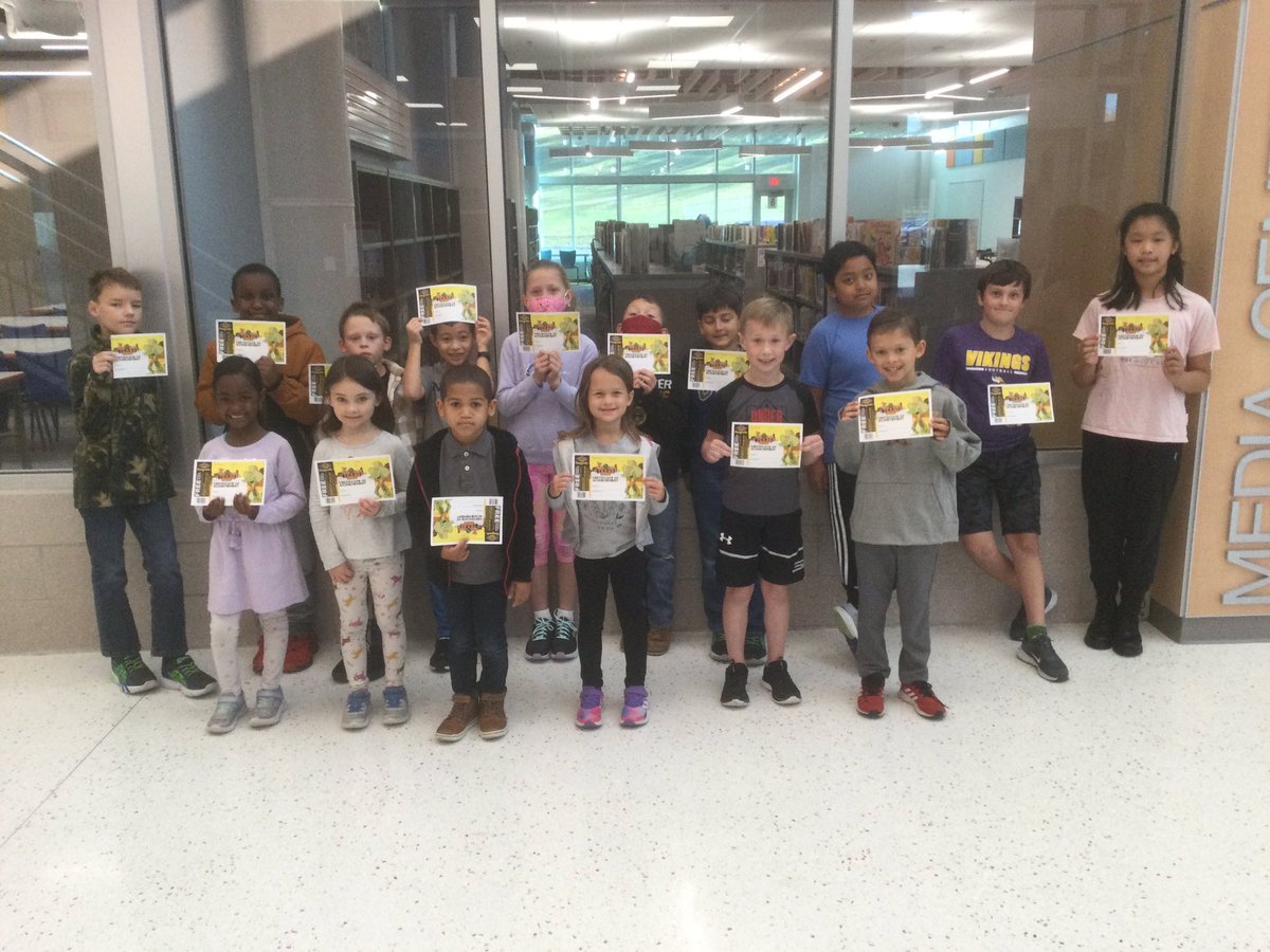 paehling's tweet photo. Bishop PAW winners for this week - Oct 10 - 14.  Way to go Bulldogs!
#bishoprps https://t.co/znSphFrH8L