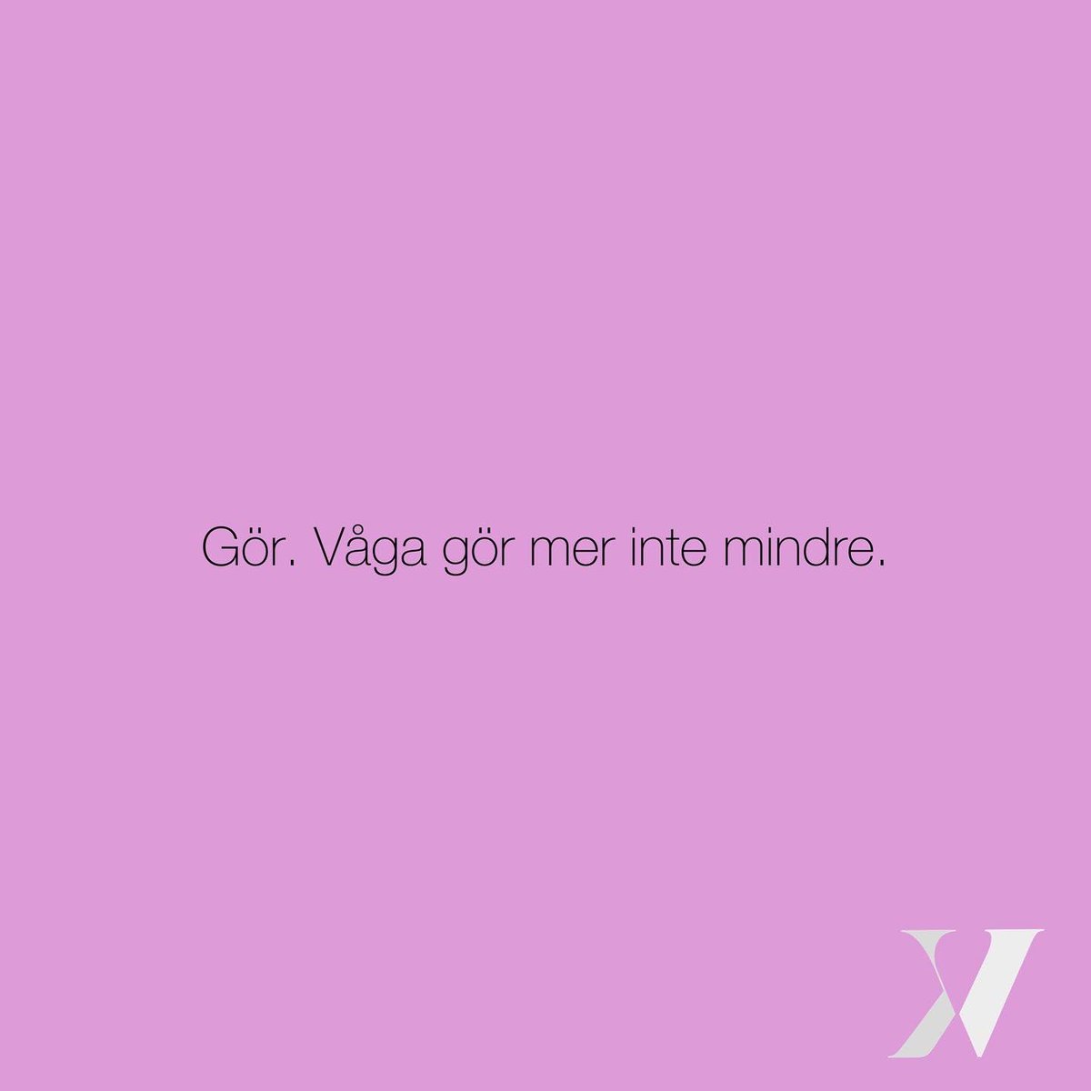 Henaxe's tweet photo. Sluta allt för ofta och bara GÖR. Gör mer av det du vill 💡

 #ledarskap #motivation #tjugofyrasju #engagemang
#jobb #livet #chef #yrke #prestation #träning #glad #ångest #energi #driv #lärare #samtal #jurist #sjuksköterska #hr https://t.co/6fHkKV2yOL