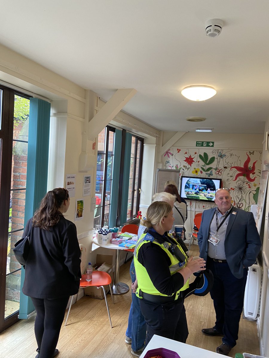 KilgallonDebbie's tweet photo. Victoria House certainly has got talent on #WorldHomelessnessDay2022 🎨Thank you so much to everyone who popped in to see the residents art work and helped celebrate their achievements   @forfutures_  @ForHousing  @PoliceNorthwich  @BrioLeisure  @WDP_Charity @NorthwichComSup https://t.co/5u1NqAFSuW