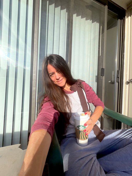 Another beautiful day in #NewMexico #Starbucks https://t.co/q8IOcEEKQR<a href="/tag/newmexico"class="tags">#NewMexico</a><a href="/tag/starbucks"class="tags">#Starbucks</a>