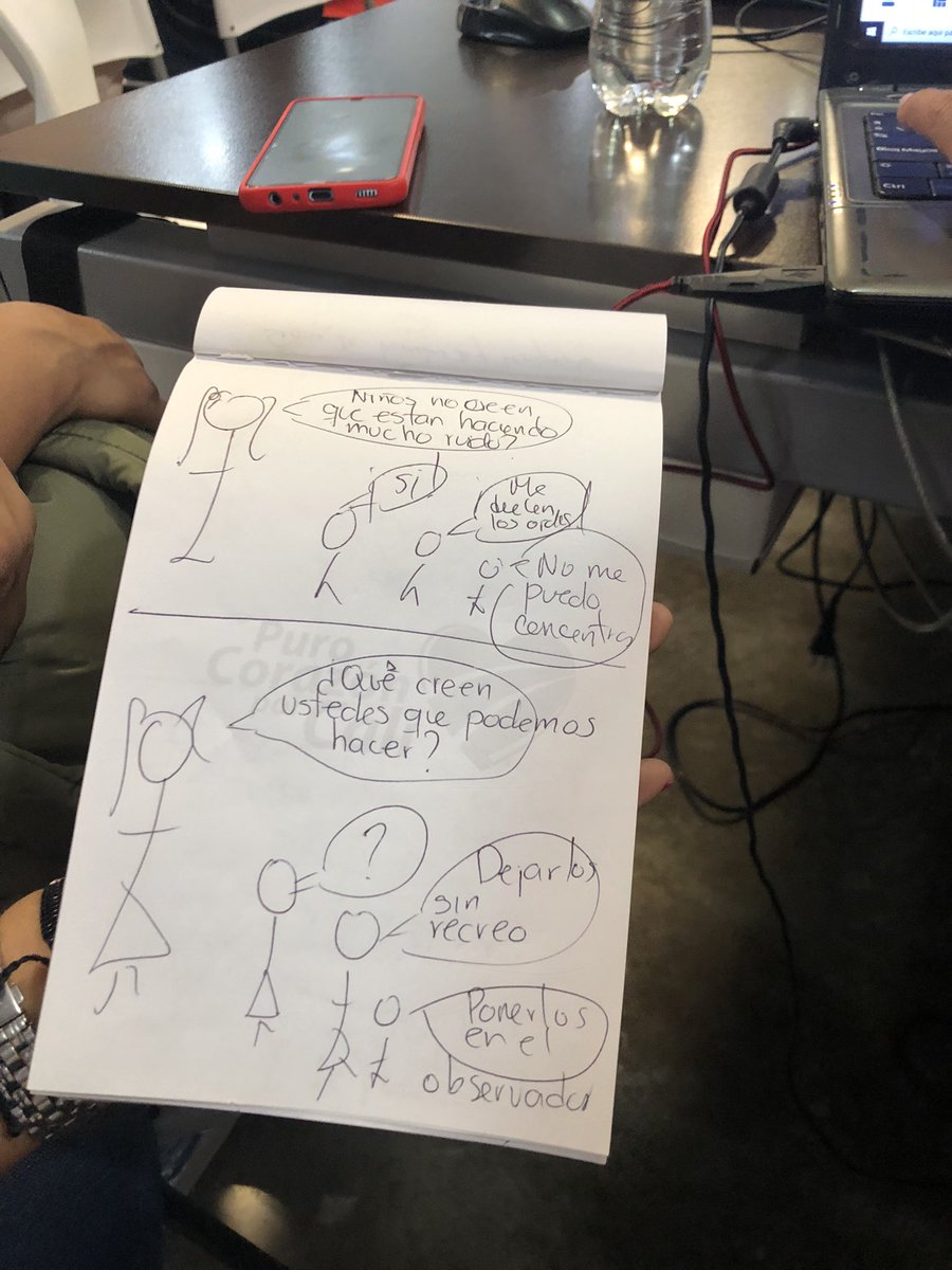 MauricioGomezV8's tweet photo. #EncuentroLideresTicCali  @Educacion_Cali @RedTiCali cómo solucionar problemas ambientales al interior de la escuela aplicando las nuevas tecnologías? Hoy desde la biblioteca del estadioPascual Guerrero trabajando con STORYTELLING. Por una educación cada vez más vanguardista https://t.co/Yr5ZGYjgdz