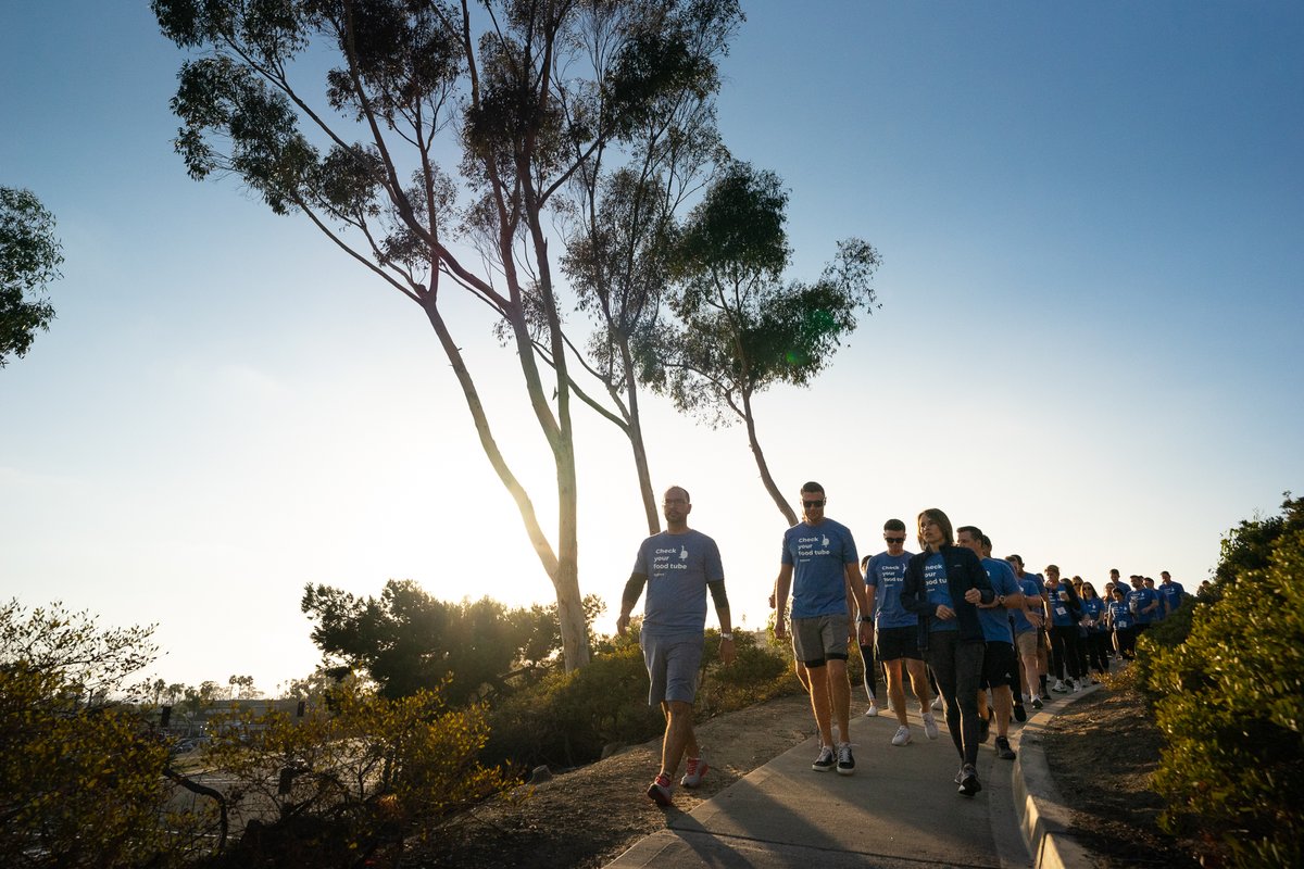 LucidDiag's tweet photo. Last week our team took strides in support of @ECActionNetwork, a group that works tirelessly to raise awareness about deadly esophageal #cancer. 

Share this post to spread awareness that heartburn can lead to cancer. 

Ask your doctor if the @EsoGuard_Test is right for you. https://t.co/JhtylQxTt6