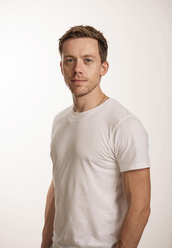 Owen Jones tweet media