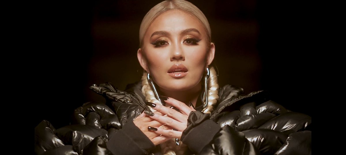 AGNATlON's tweet photo. This era marks the longest gap between Agnez Mo albums. 1834 days.

- 1242 days
Whaddup A.. '?! (Nov 7th, 2005) - Sacredly Agnezious (Apr 1st, 2009)

- 1834 days 
X (Oct 10th, 2017) - present (Oct 10th, 2022

We deserve a new album 
@agnezmo https://t.co/wzoHlERFtE