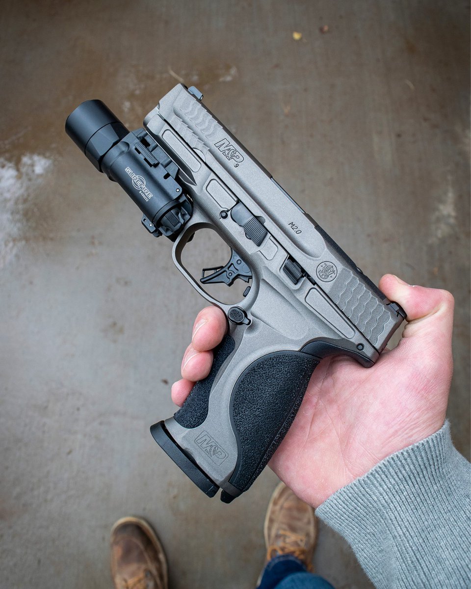 Smith_WessonInc's tweet photo. M&amp;P Monday!

The new M&amp;P®9 M2.0™ METAL is versatile featuring a pic rail and optics-cut slide. What are you using it for: EDC, home defense, competition, or a duty gun?

#SmithAndWesson #MandP https://t.co/wx1z3Owu1A