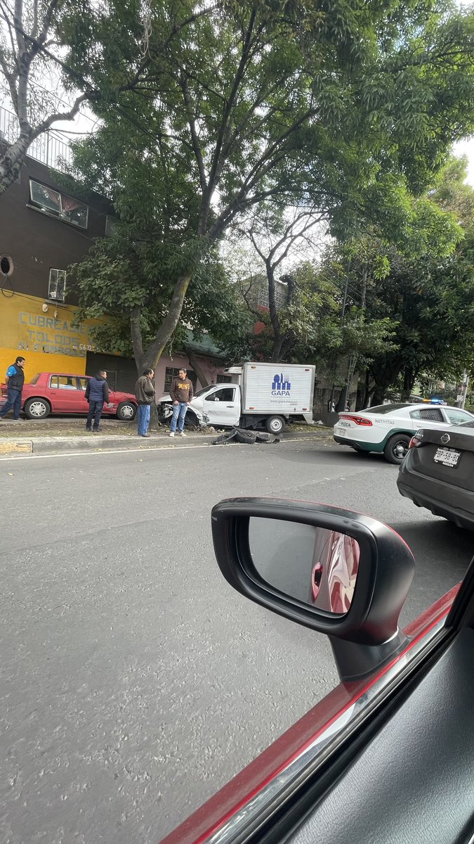 blind__r9's tweet photo. Mañana de tráfico y choques, con mucha hambre después de tanta mención de desayunos 🤤🤤🤤 #PoderosoDesayuno https://t.co/1xEkj38w6O