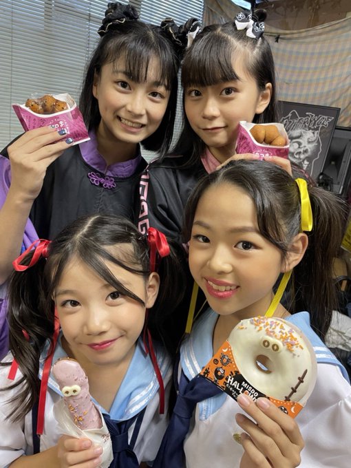 Twitterのコスプレ画像24