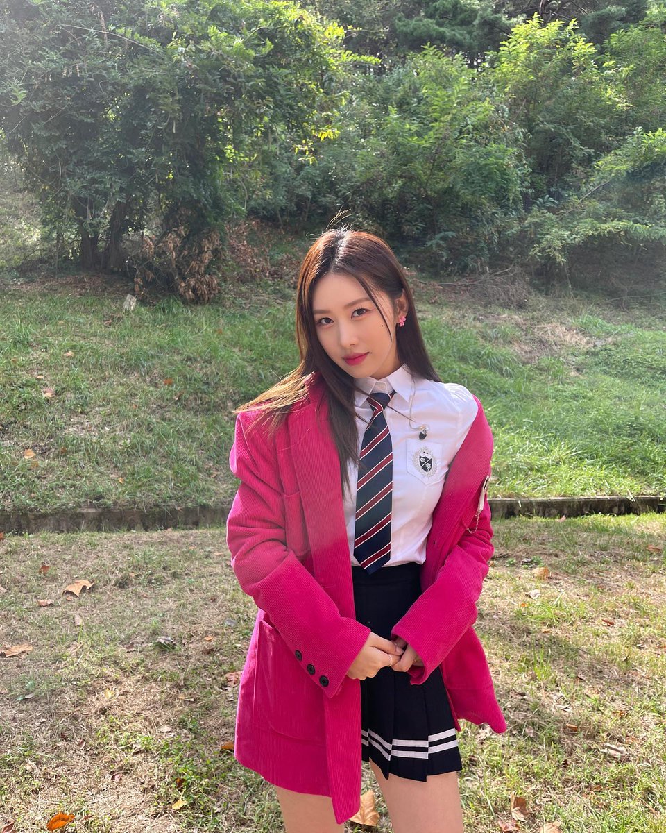 abouteuijin's tweet photo. [📸] #Hezz_pic on instagram 

#Hezz #헤즈 #Hezz_Churup
#Churup #홍의진 #HONGEUIJIN https://t.co/ItzZvapQr3