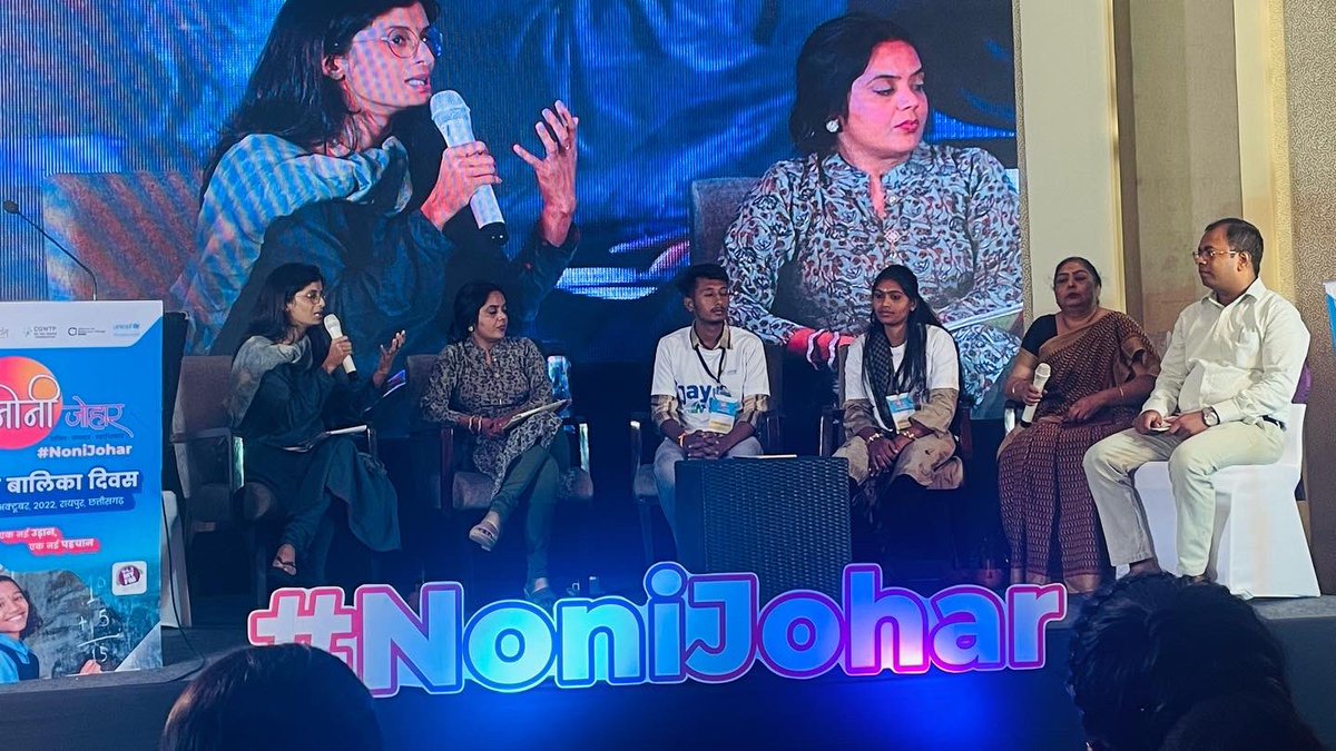 haanheena's tweet photo. Gender Discrimination is a one of the serious issue that almost every women goes through at some point in her lifetime!
Glimpse of Panel Discussion on Gender Discrimination 💙
@jobzachariah @abhisheksinghDP  @ChhattisgarhABC
#NoniJohar
#DayoftheGirl
#ChampionsofCG https://t.co/9MgkrqIkZa
