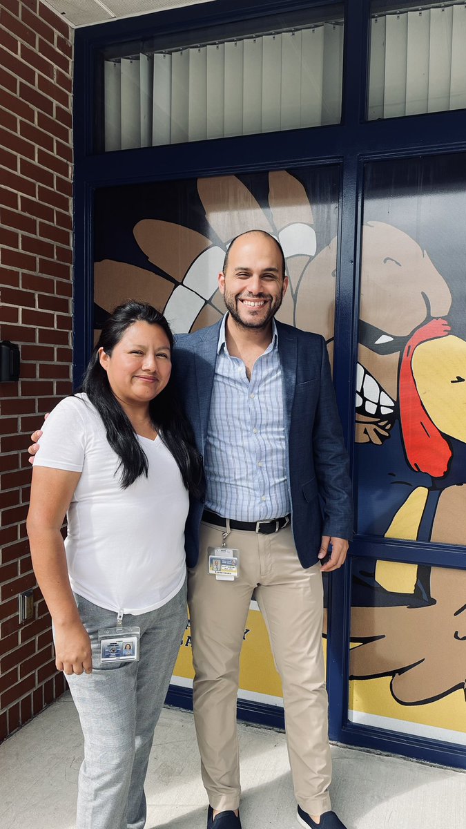 Turkey Creek MS (@turkeycreekms) on Twitter photo Mrs. Lilly Parent Liaison of <a href="/HCPSRobinsonES/">Robinson Elementary</a> visiting <a href="/TurkeyCreekMS/">Turkey Creek MS</a> and working with Mr. Jorge our Parent Community Outreach Liaison. #communityoutreach #parentliaison #plantcitystrong
@HCPS_FACE
<a href="/HillsboroughSch/">Hillsborough Schools</a> Mrs. Lilly Parent Liaison of <a href="/HCPSRobinsonES/">Robinson Elementary</a> visiting <a href="/TurkeyCreekMS/">Turkey Creek MS</a> and working with Mr. Jorge our Parent Community Outreach Liaison. #communityoutreach #parentliaison #plantcitystrong
@HCPS_FACE
<a href="/HillsboroughSch/">Hillsborough Schools</a>