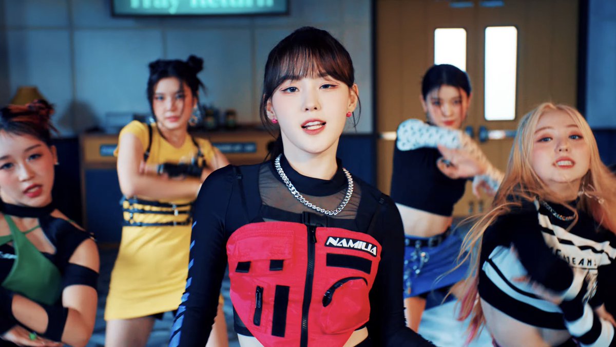 chaehyun pics ♡ tweet media