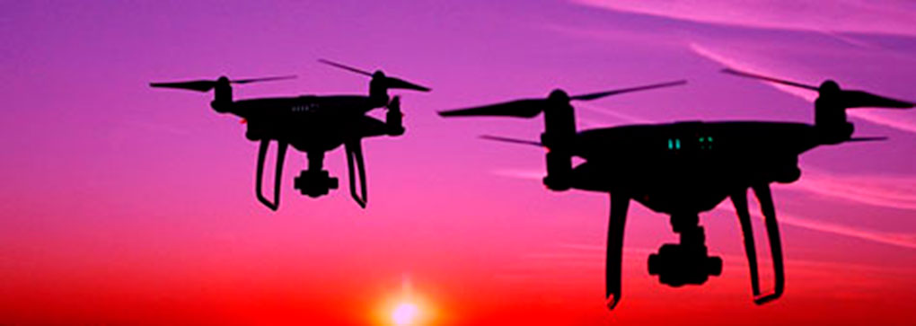 #Publications 📚 |  Le @CDECAdT vous propose un article sur les enjeux de la #robotisation du champ de bataille🤖, premier d'une série de travaux réalisés par le Centre de recherche des écoles de <a href="/SaintCyrCoet/">Académie militaire de Saint-Cyr Coëtquidan</a> (CREC).

▶️Retrouvez l'article en ligne : c-dec.terre.defense.gouv.fr/index.php/fr/a…