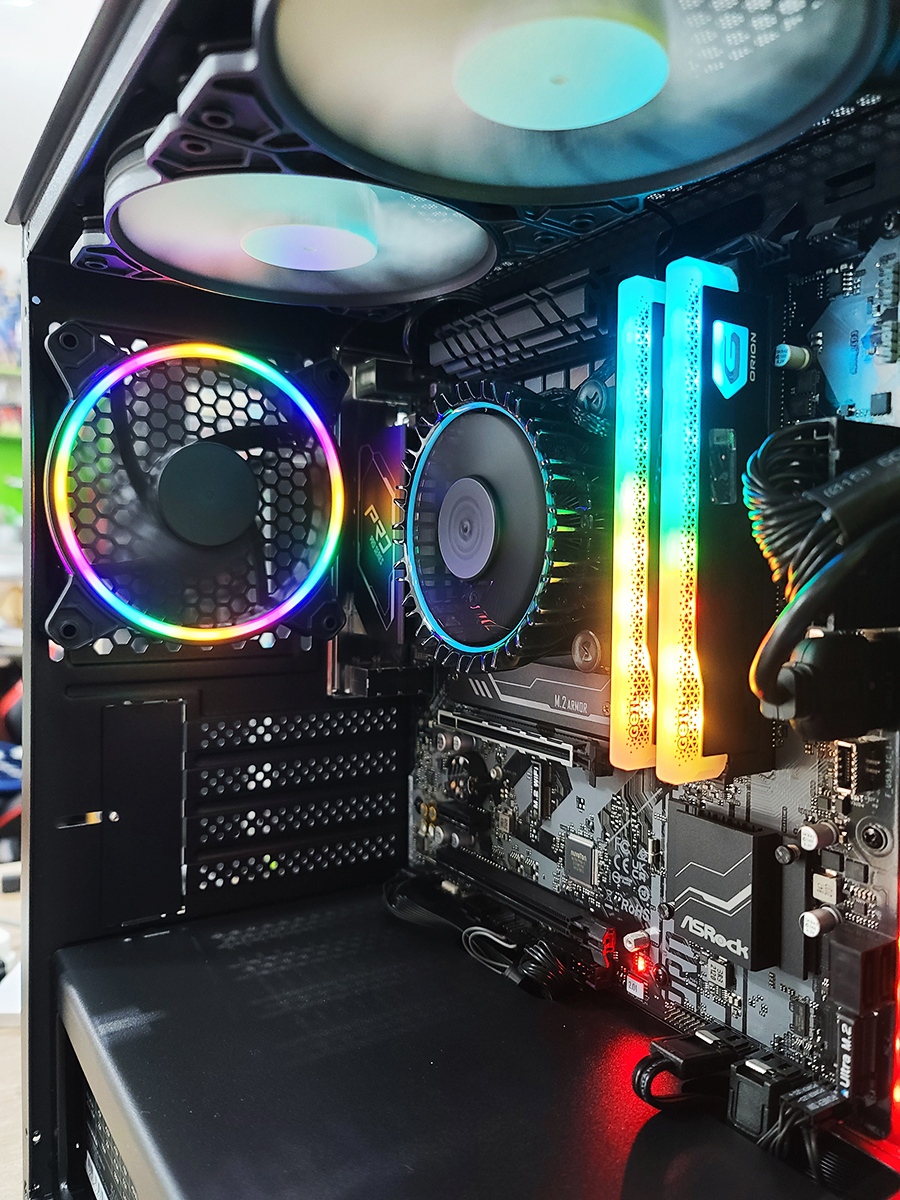 GeILMemory's tweet photo. Illuminate your PC with wonderful colors like no other with the GeIL ORION RGB memory!
✨✨✨Use #YesGeILMemoryPics for a chance to get featured and follow us for your dose of epic builds and magnificent rigs!
📸 credit: PC DIY MALL
#GeILMemory #Memory #ORION #GeILOrion https://t.co/x6dNz3Zokc