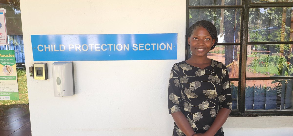 UNICEFZIMBABWE's tweet photo. At the University of 🇿🇼to commemorate #WorldMentalHealthDay, Tsungirirai Paridzira youth advocate for mental health: "Mental health problems have increased among African youth, with 50% of mental health problems occurring before the age of 14 &amp; 75% occurring before the age of 25. https://t.co/m2rfVVccj2