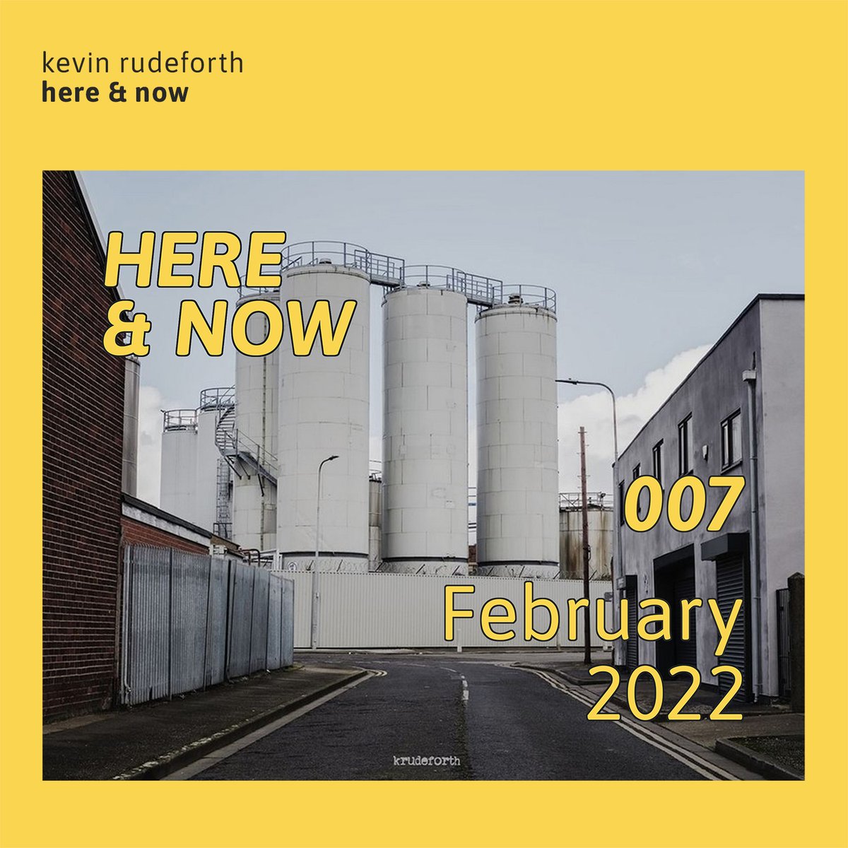 In the first year of Here &amp; Now we've featured 140 artworks by 104 artists in our monthly blogs. Issue 007, cover image by @mrrudeforth. Thank-you to all the artists who let us feature their work; Here &amp; Now is a celebration of your creativity 💛

minimalstate.co.uk/blog/here-and-…