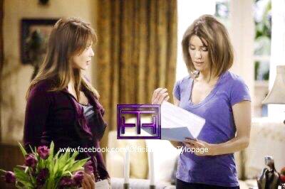 CtheHuntress's tweet photo. #BoldandBeautiful Memorabilia Set side Photo shoots #HunterTylo #JacquelineMacInnesWood #RonnMoss #KatherineKellyLang #SusanFlannery #JackWagner https://t.co/O08GGl0dDH